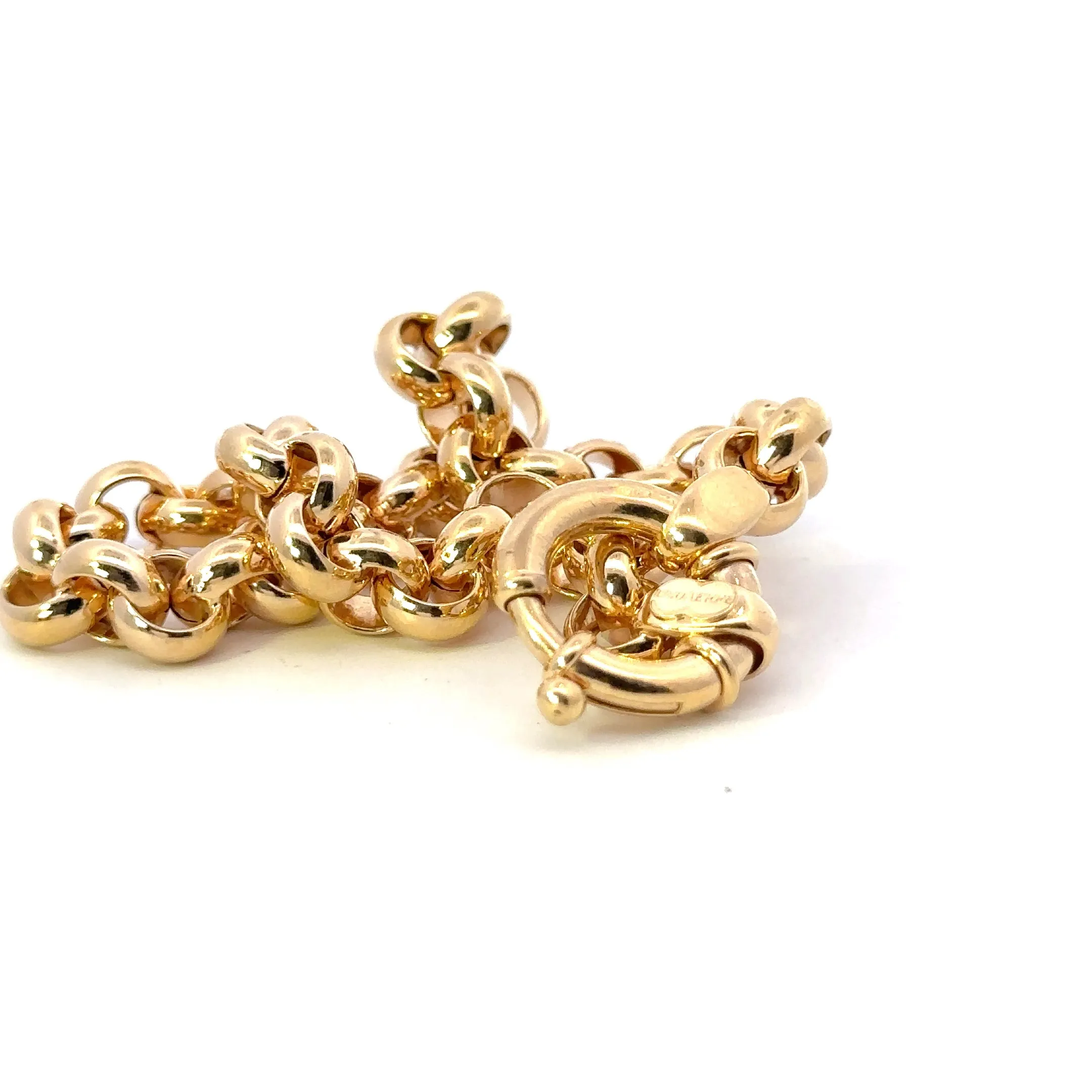 A Magnificent 9ct Yellow Gold Bracelet a Timeless Treasure!