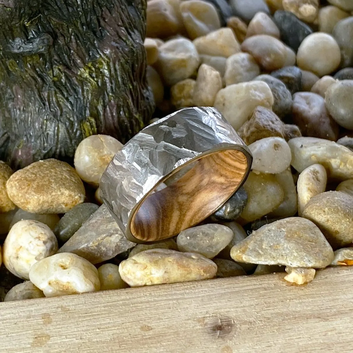 ASPEN | Olive Wood, Silver Titanium Ring, Hammered, Flat