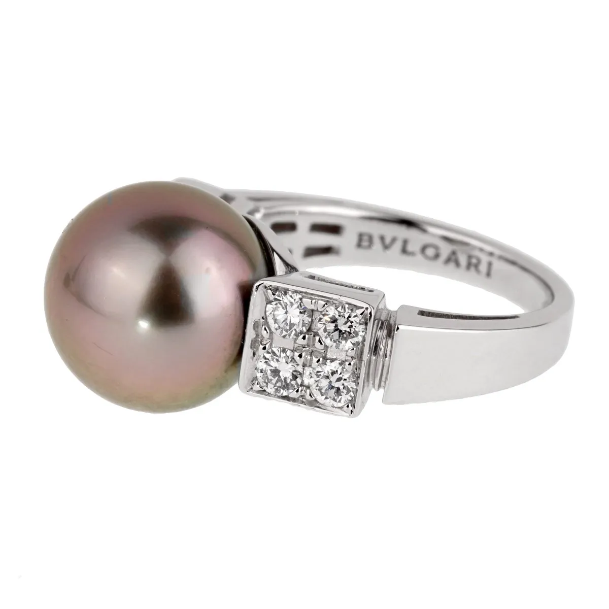 Bulgari Lucea Pearl White Gold Diamond Ring