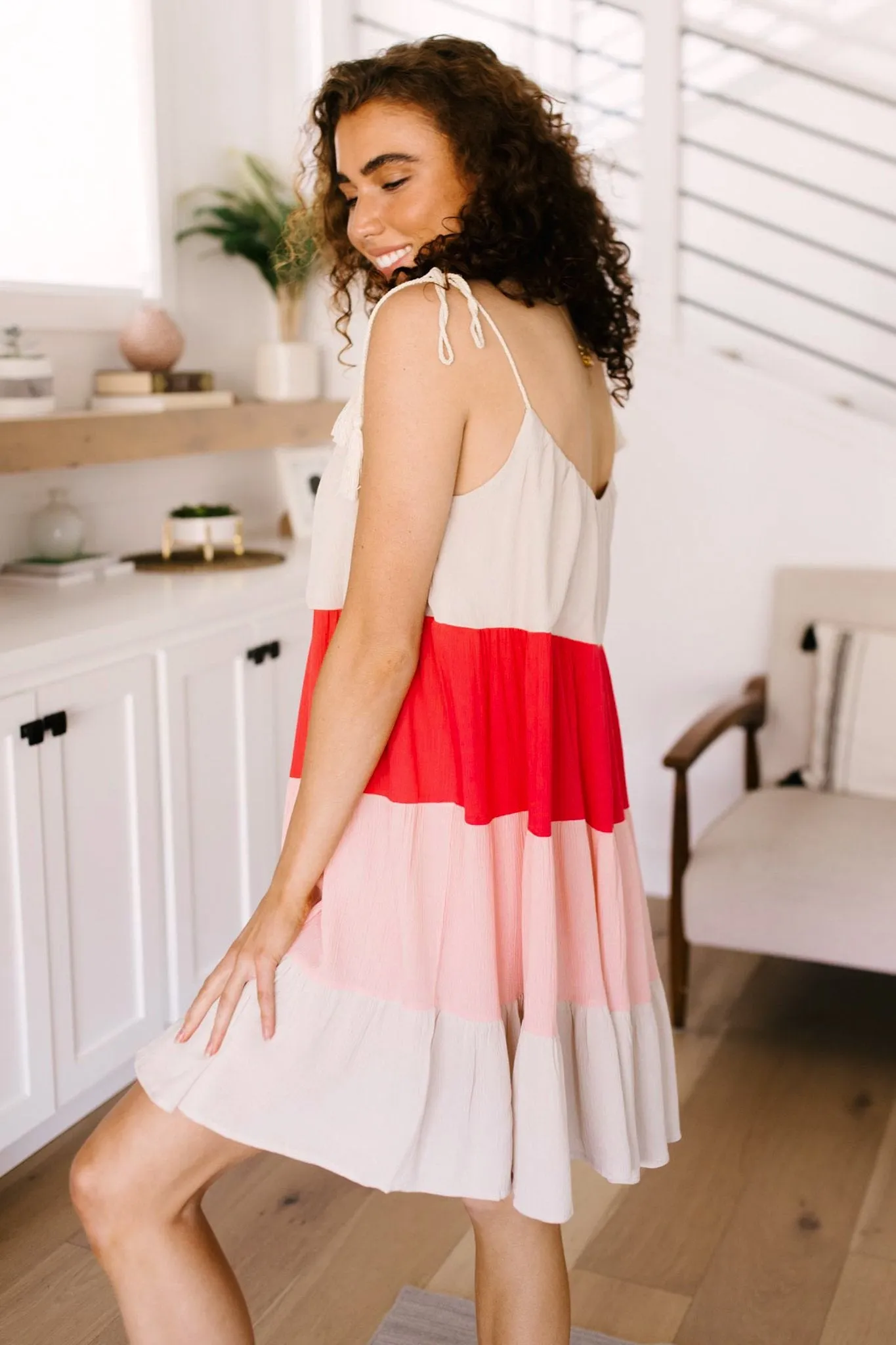 Color Block Ruffles Midi Dress In Pink