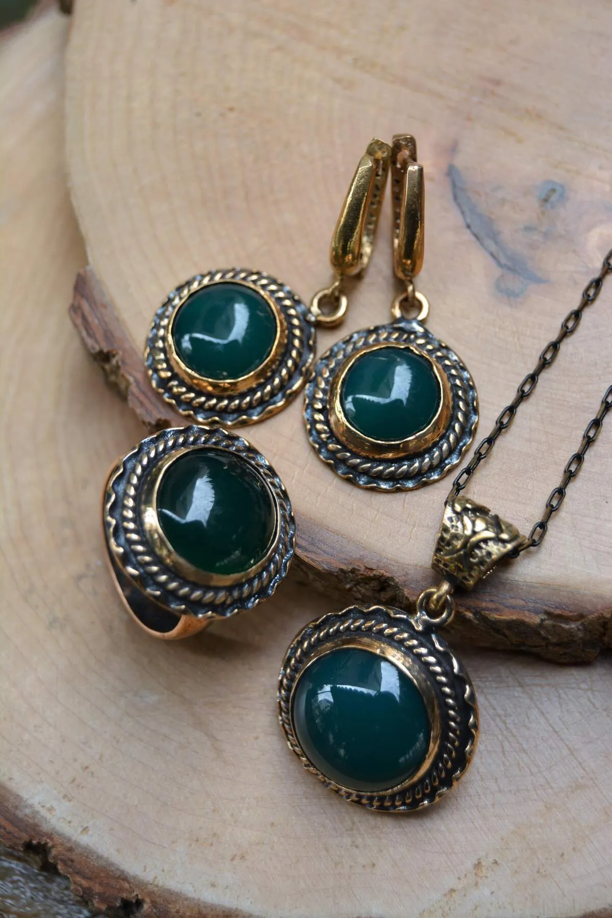 Green Agate Natural Stone Full Set