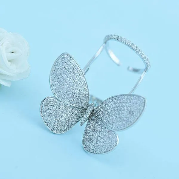 Luxury Unique Butterfly Paved Sparkling Cubic zirconia Knuckle Rings