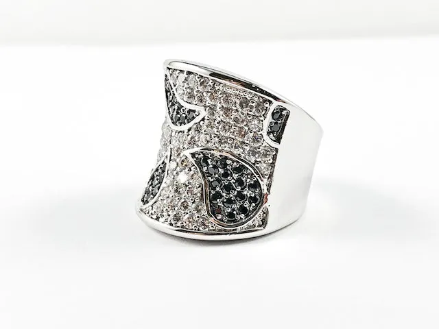 Modern Unique Black White Pave Pattern Brass Rings