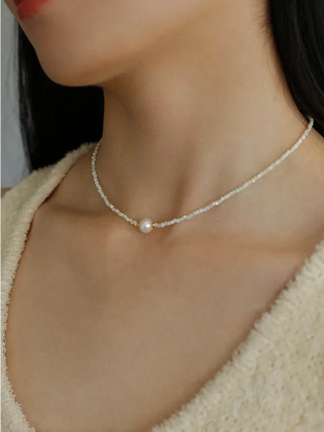 Natural Pearl Shell Passepartout Necklace