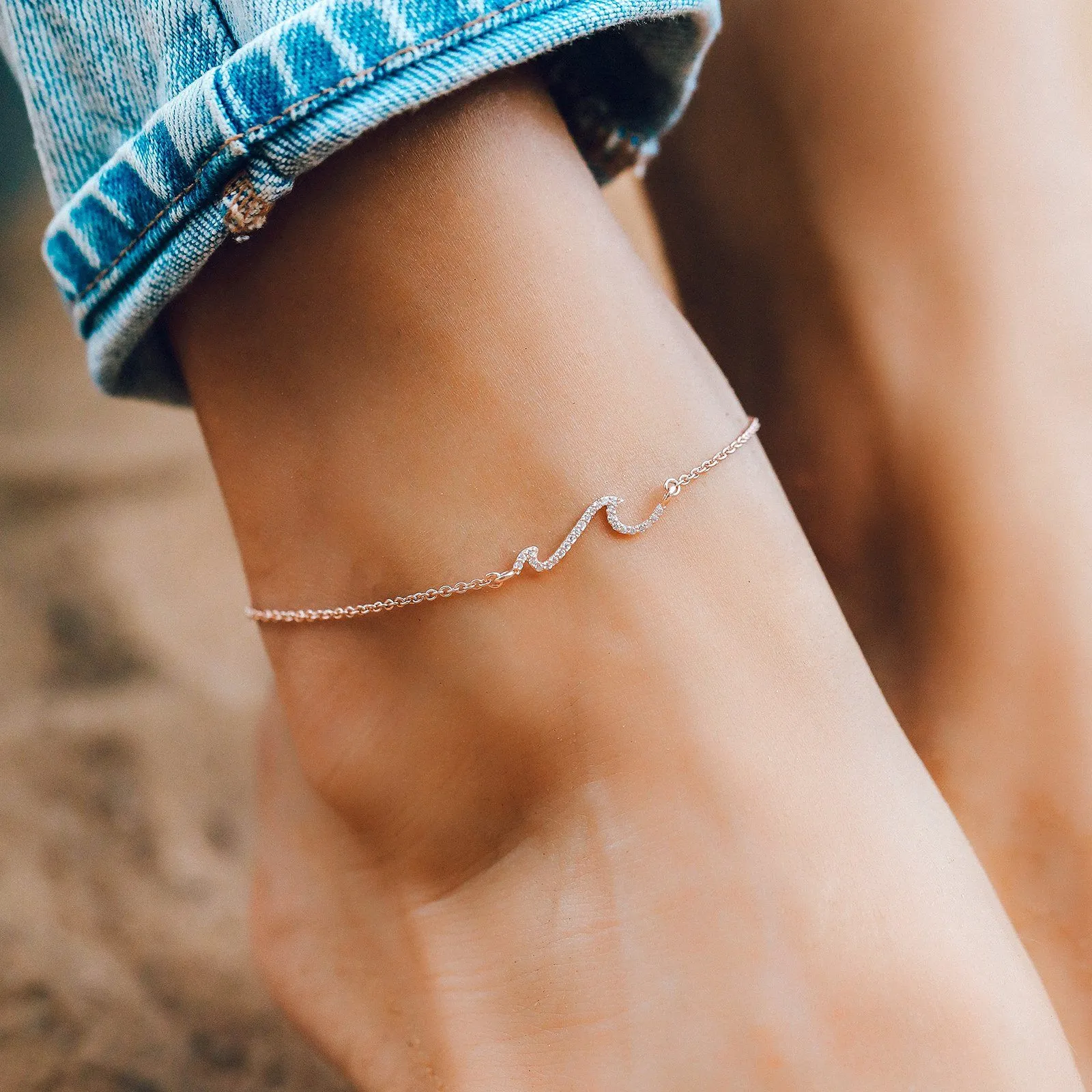 Pave Wave Anklet